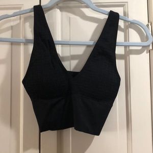 Black padded sports bra